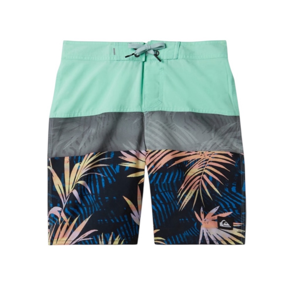 NWT Quiksilver Boys‎ Surfsilk Panel 2 Boardshorts Swim Beach Vacation Surf